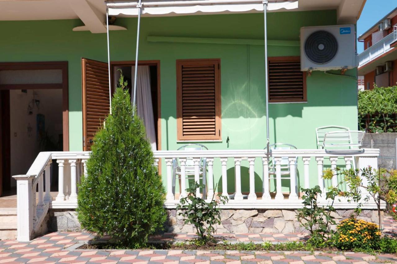 Apartment Celaj Velipojë エクステリア 写真
