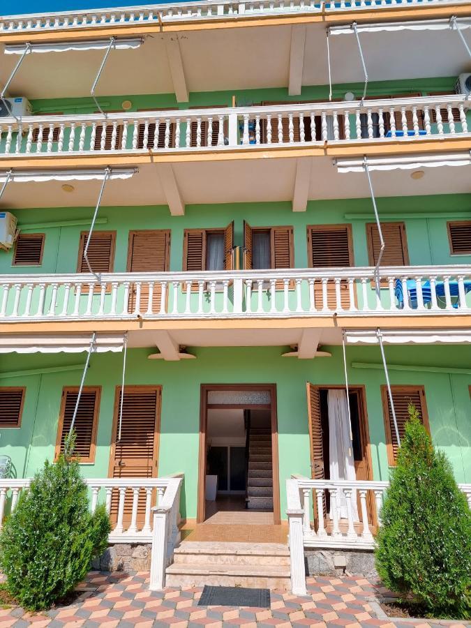 Apartment Celaj Velipojë エクステリア 写真