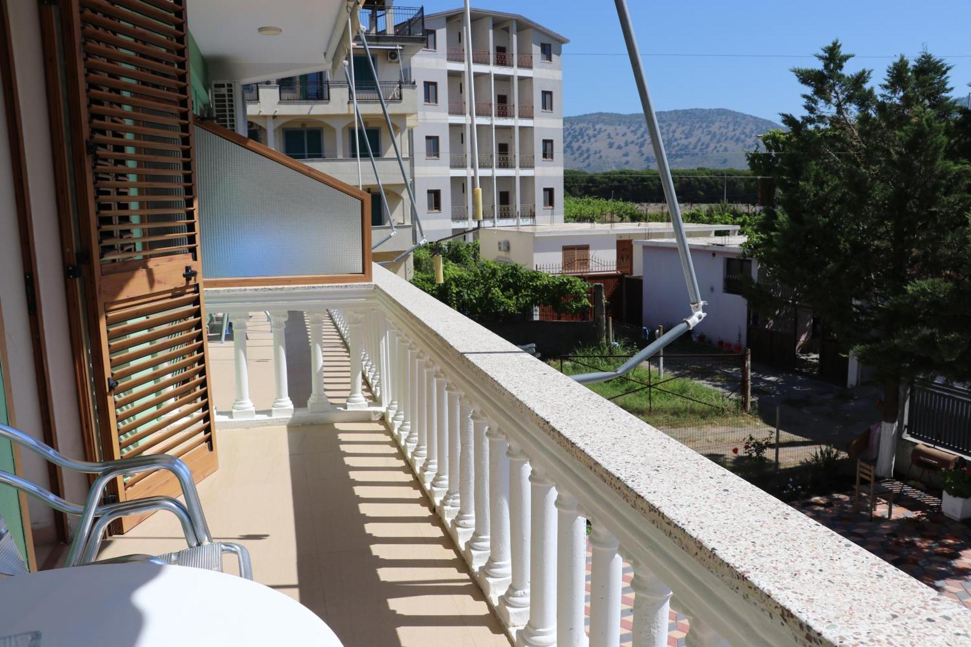 Apartment Celaj Velipojë エクステリア 写真