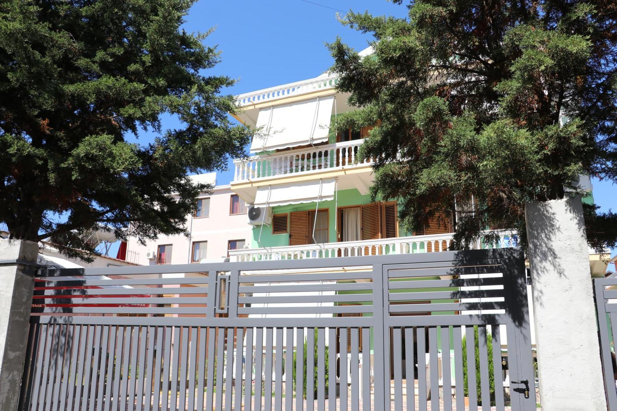 Apartment Celaj Velipojë エクステリア 写真