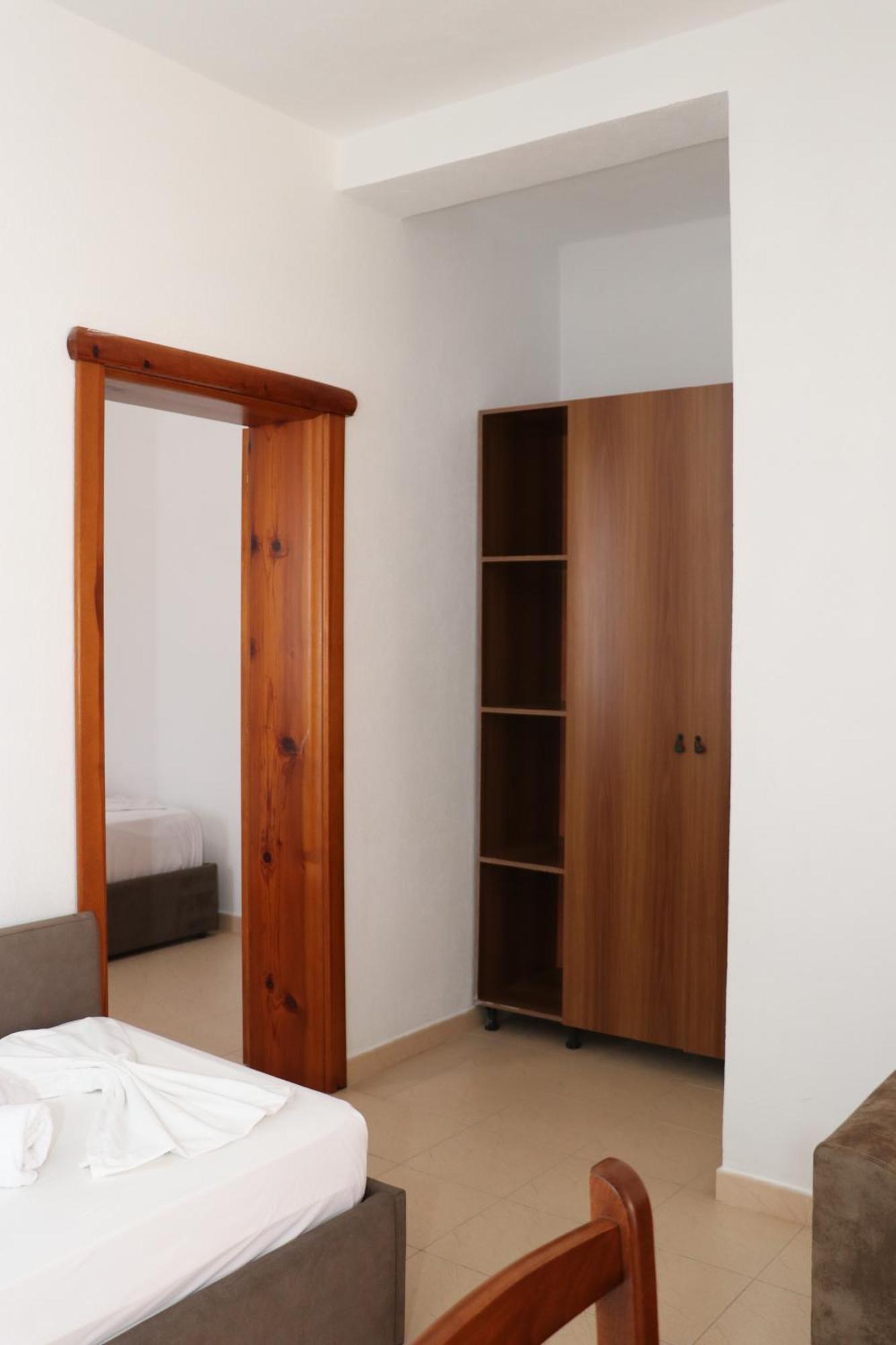 Apartment Celaj Velipojë エクステリア 写真